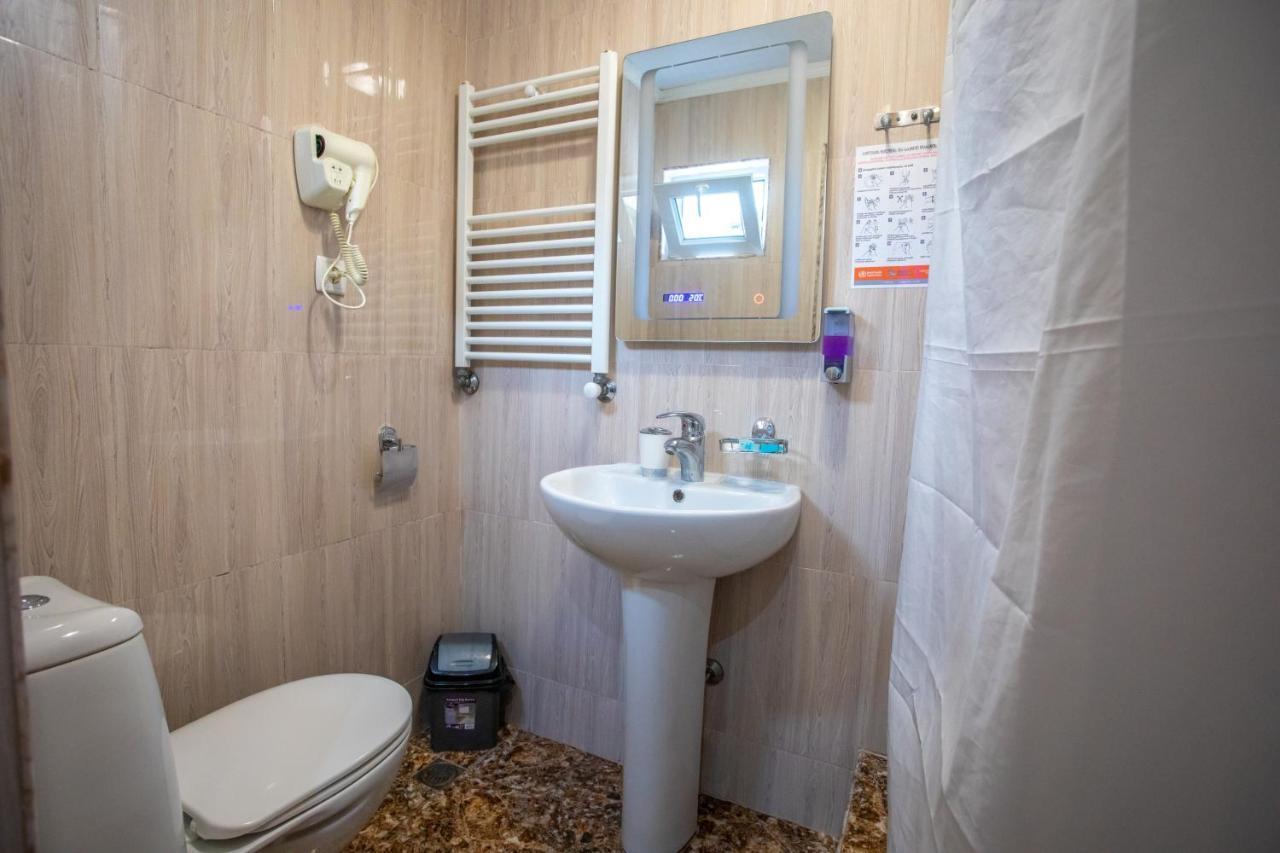 Hotel Mkudro Kutaisi Eksteriør bilde